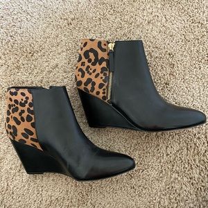 Dolce Vita Black/Leopard Wedge Bootie